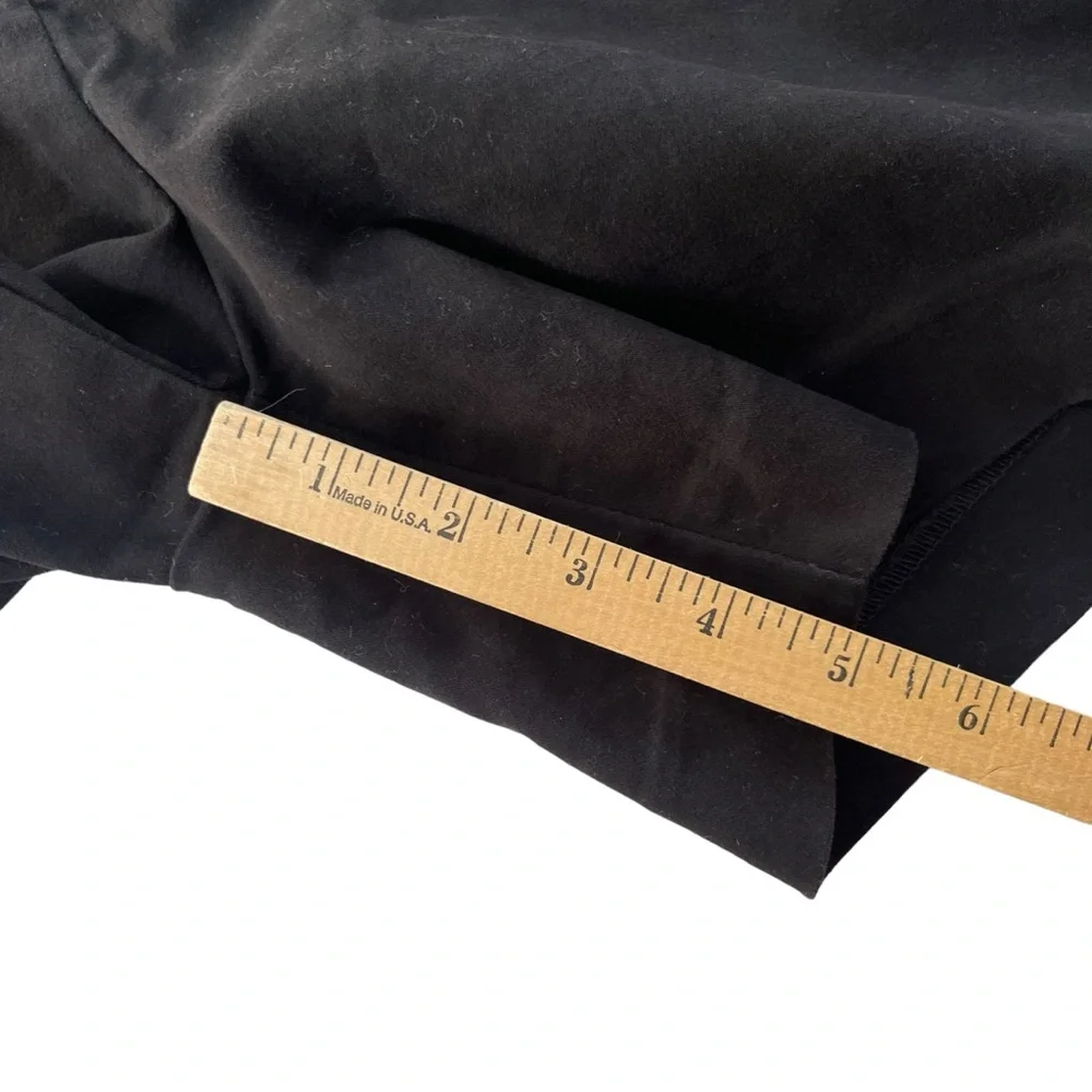 Isaac Mizrahi New York Womens Sz 6 Black Cotton Tailored Flat Front Dress Shorts